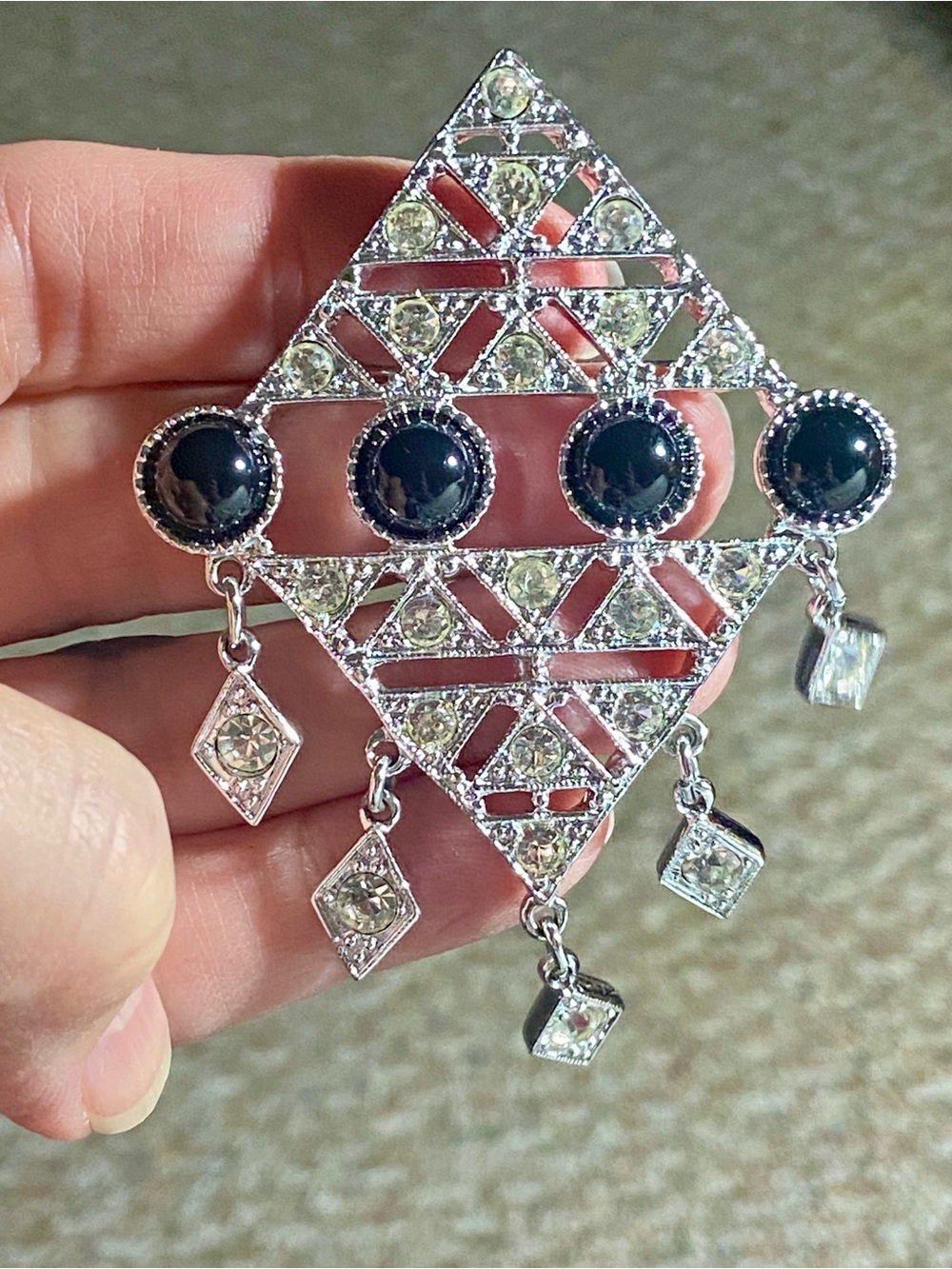 Beautiful Vintage Sarah Coventry Art Deco Style Brooch Black and Silver